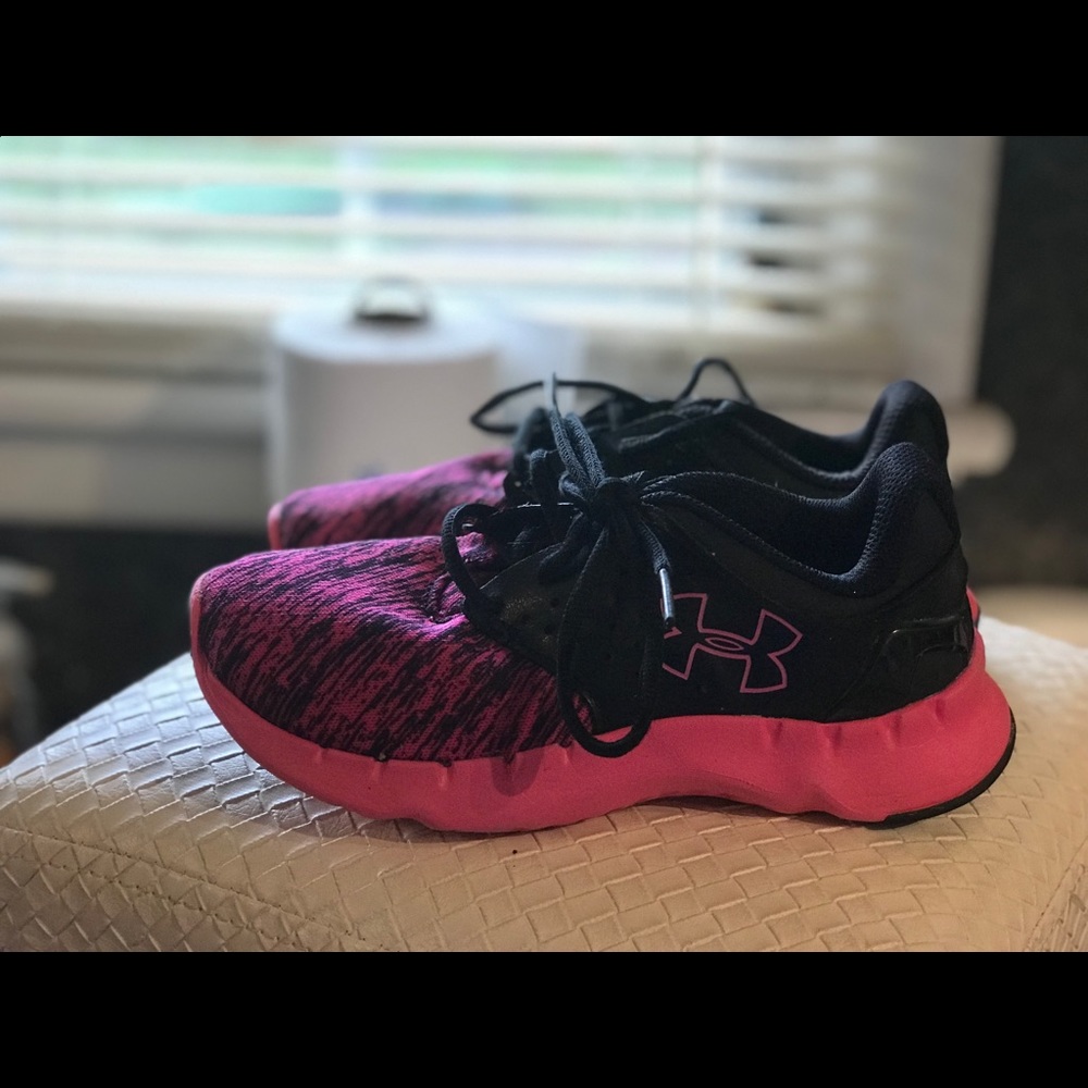 Girls under armour sneakers